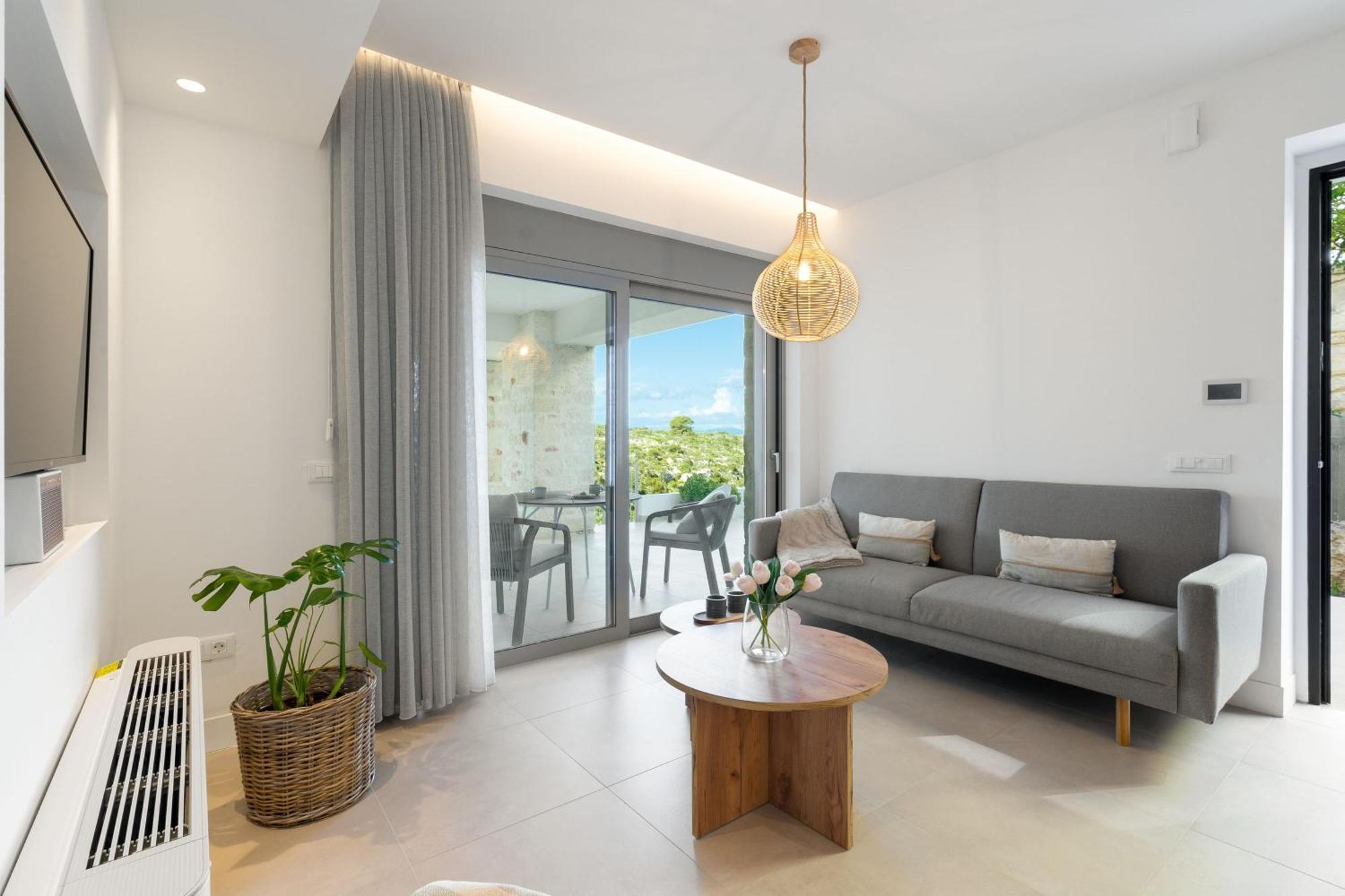 Le Mont Blanc - With Shared Pool Apartment Kounoupidhianá Exterior photo